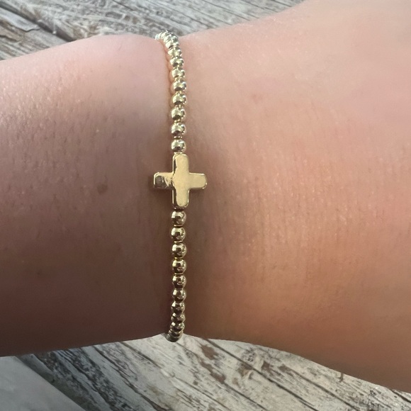Handmade Gold Cross Bracelet - Picture 1 of 2